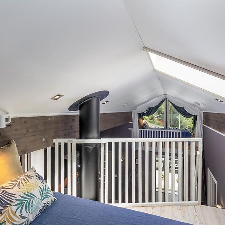 Panoramic Terrace, Huge Rain Shower And Cosy Lofts Flam Bagian luar foto