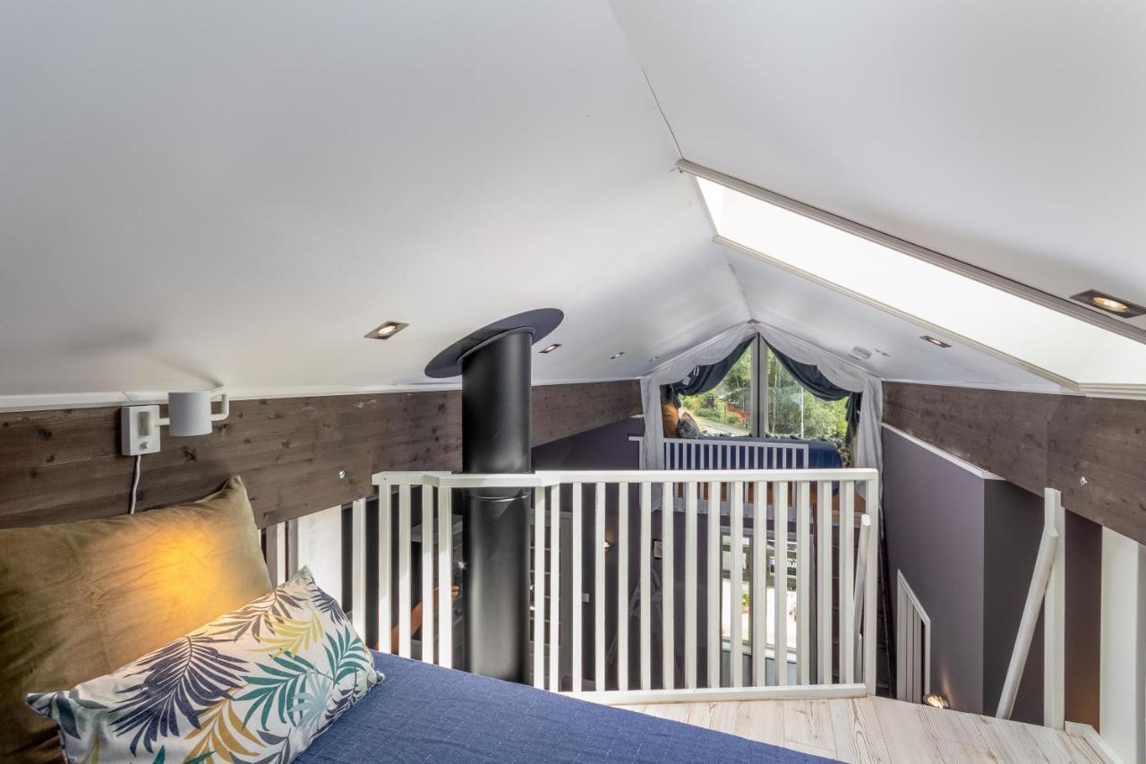 Panoramic Terrace, Huge Rain Shower And Cosy Lofts Flam Bagian luar foto